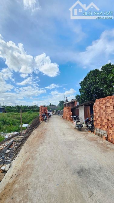BÁN ĐẤT NỀN SỔ RIÊNG THỔ CƯ- NGAY GẦN KDL BỬU LONG -400TRIỆU NHẬN ĐẤT - 4