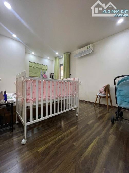 CC CAO CẤP, VỊ TRÍ ĐẮC ĐỊA, NHIỀU TIỆN ÍCH BẠT NGÀN TẠI LÊ VĂN LƯƠNG, 129m2 CHỈ 12.9 TỶ - 4