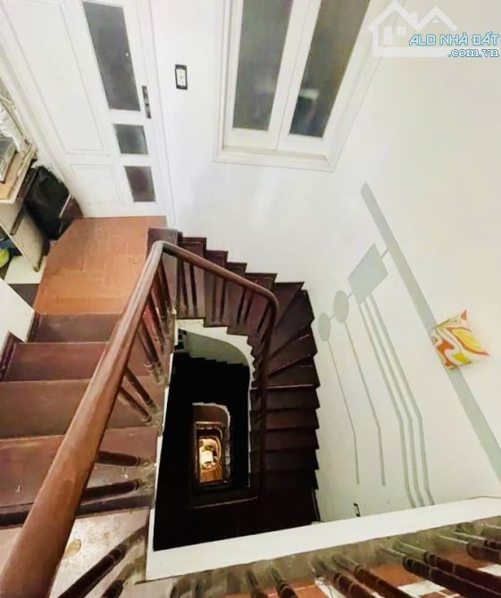 BÁN NHÀ TRUNG KÍNH 75M² – 6 TẦNG – GARA Ô TÔ – GIÁ CỰC TỐT - 4