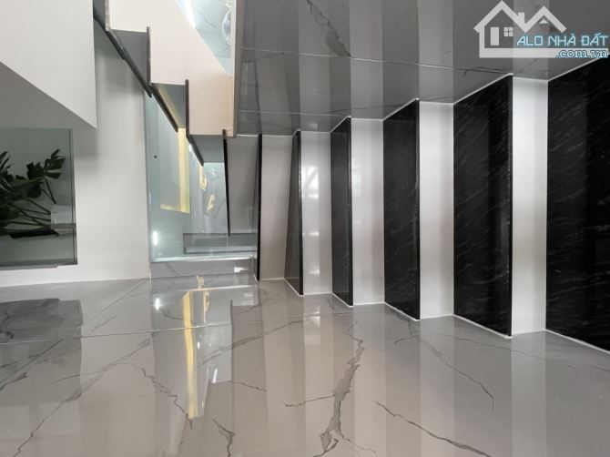💥NHÀ MỚI KENG - 2 TẦNG - 60M2 - VÀO Ở NGAY - HẺM SẠCH SẼ AN NINH - SÁT MẶT TIỀN ĐƯỜNG LỚN - 4