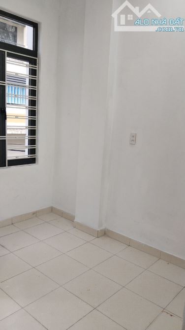 🎉🎉💥 NHÀ 2 TẦNG - KIỆT 5M - THỪA CHỖ ĐỖ Ô TÔ NGÀY ĐÊM - GIÁ CHỈ 4 TỶ x 💥 - 4