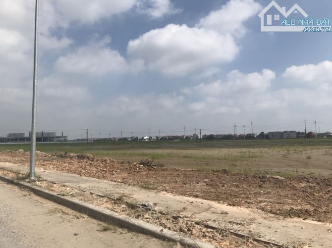 Chuyển nhượng lô đất 30.000m2 Khu công nghiệp Vsip Bắc Ninh, vị trí đẹp. - 4