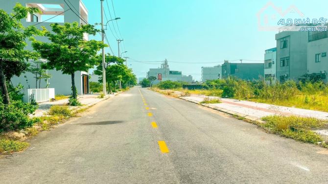 Cần bán đất Nam Hòa Xuân. Giá từ 4ty5. Đã có sổ đỏ - 4