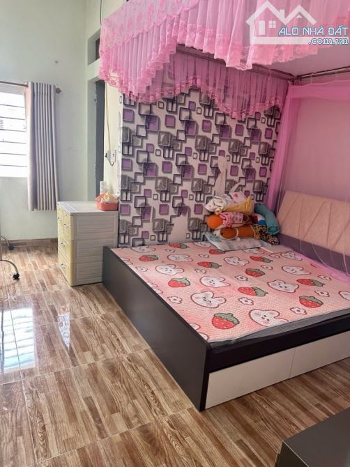 Bán nhà 2 tầng 45M² (4X13), 2 mặt tiền Liên Khu 8-9, gần Ngã Tư Bốn Xã, chỉ hơn 4 tỷ - 4