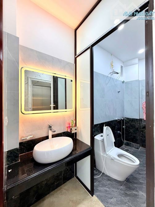 Bán nhà phố Trần Đại Nghĩa 5 tầng Thang máy, ô tô đỗ cửa, ngõ thông kinh doanh - 4