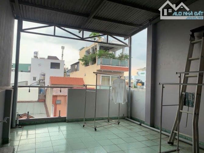 NHÀ PHỐ MẶT HẺM XE HƠI 10M GÒ VẤP – 74M2 (4X18.5) – 3 TẦNG – 5 PN – 4 WC. - 4