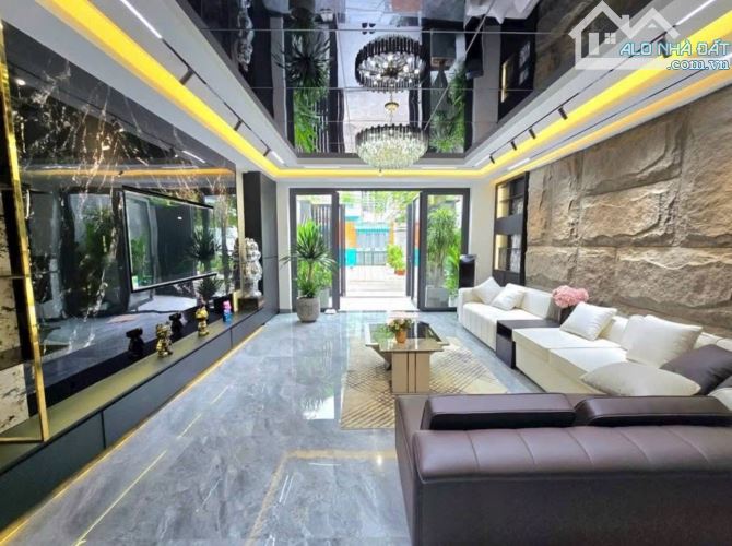 CẦN BÁN GẤP NHÀ TRẦN QUỐC TOẢN, QUẬN 3. GIÁ 4,79TỶ/71,5m2(5mx14,3m). 4 LẦU. SỔ CẦM TAY - 4
