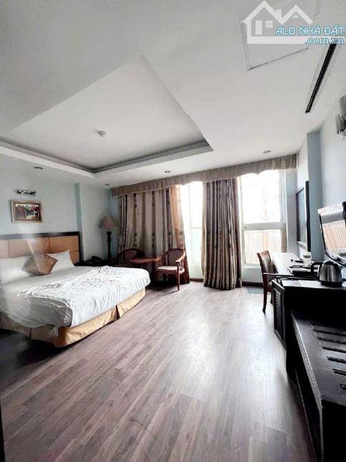 🏨 SIÊU PHẨM - BÁN KHÁCH SẠN MP Q.HAI BÀ TRƯNG - NỞ HẬU - 120M2 - 12T - DT 10TỶ/NĂM - 82TỶ - 4