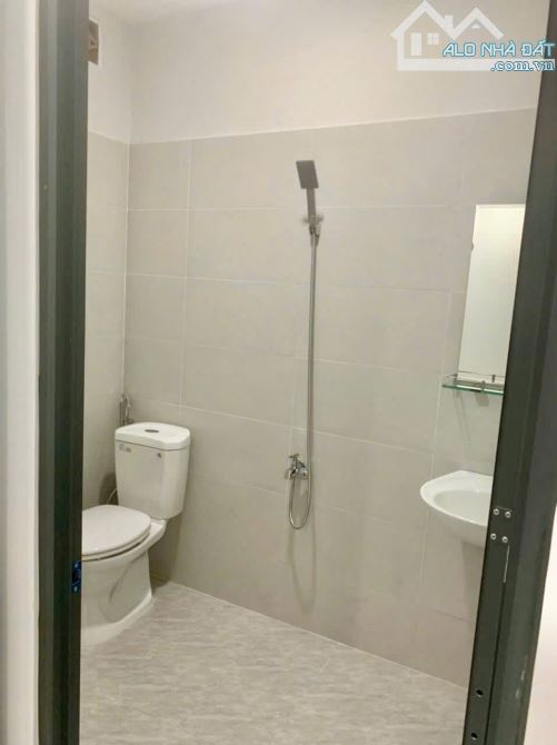 Bán nhà mới đẹp, SR,TC, P.Tân Tiến gần Quảng Trường Tỉnh, chỉ 2 tỷ390 - 4