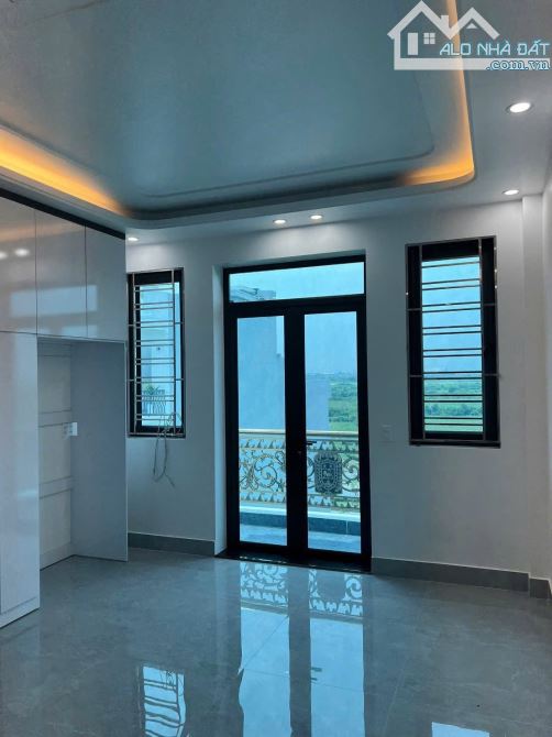 CẦN CHUYỂN NHƯỢNG CĂN NHÀ 5 tầng độc lập có thang máy - TĐC 9.2ha -Hải an -hp . - 4