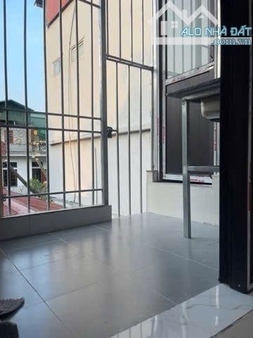 Bán Nhà Sài Đồng, Long Biên 30m2, 1T chỉ 1,32 tỷ (sổ sẵn sàng giao dịch) - 4