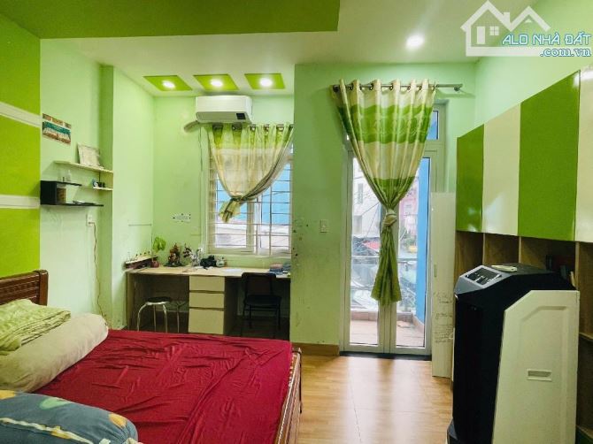 BÁN GẤP NHÀ HẺM XE HƠI PHÚ THỌ HOÀ , 85M2 , 4,05 x 21 , 3 TẦNG , 4PN . GIÁ NHỈNH 8TỶ - 4