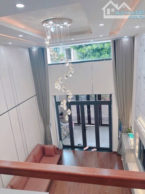 Nhà oto đổ cửa đường thi Sách - Hải châu - Đà Nẵng - 4
