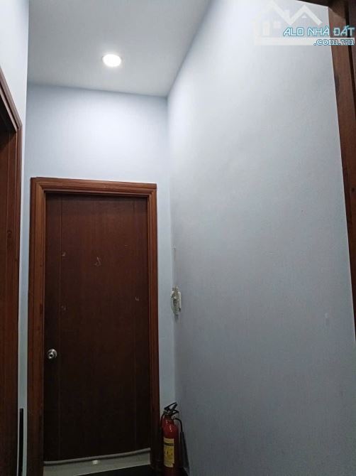💥NHÀ HẺM Ô TÔ ĐỖ CỬA - HẺM THÔNG - QUA QUẬN 1 CHỈ 2 PHÚT - 3 TẦNG BTCT - ĐANG CÓ DÒNG TIỀ - 4