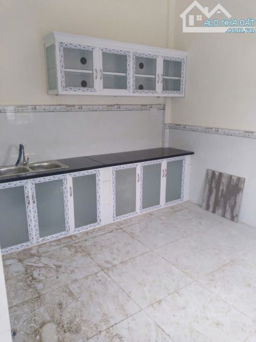 Nhà Thị trấn Cần Giuộc cạnh Sài Gòn Riverpark DT 40m2 SHR chỉ 1tỷ030tr - 4
