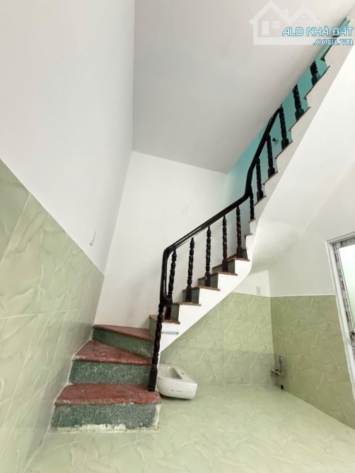 TÂY THẠNH - TRƯỜNG CHINH - NHÀ 2 TẦNG- 40M2 - 4 PN- HẺM 4M - SỔ ĐẸP NỞ HẬU- CHỈ HƠN 3 TỶ - 4