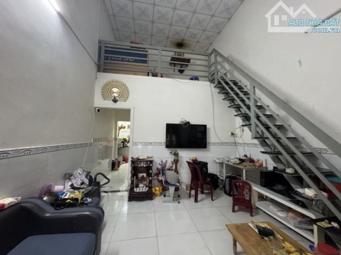 Nhà 2 Tầng Hẻm Xe Hơi  QL 1K Linh Xuân Thủ Đức - Chỉ 2.78 tỷ - 4