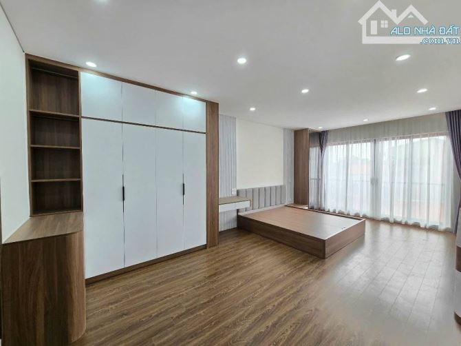 BÁN NHÀ ĐẸP LONG BIÊN – LÔ GÓC – GARA OTO – VỊ TRÍ SIÊU ĐẮC ĐỊA - 4