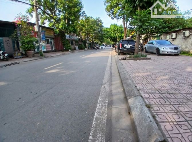 Bán nhà Thạch Cầu, Long Biên 33m2, 5 tầng, lô góc, ô tô đỗ cửa, nội thất đầy đủ, 6.55 tỷ - 4