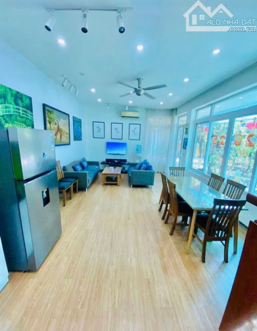 Cho thuê nhà sân vườn Ngọc Thuỵ, Long Biên - 210m² đất, 2 ngủ, full đồ - 17 triệu/tháng - 4