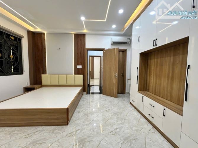 BÁN NHÀ PHAN ANH- LÔ GÓC 2 MT – NGANG 8M – 5 TẦNG 7PN – (96m2) – FULL NỘI THẤT – CHỈ 9.7TỶ - 4