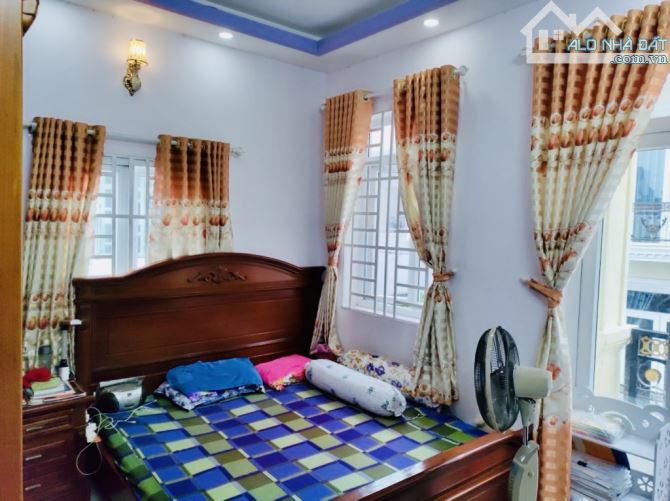 Bán nhà 3 tầng, Phan Huy Ích, Gò Vấp, ngang 4,1m, hẻm xe hơi 8m, giá 6 tỷ 95 - 4