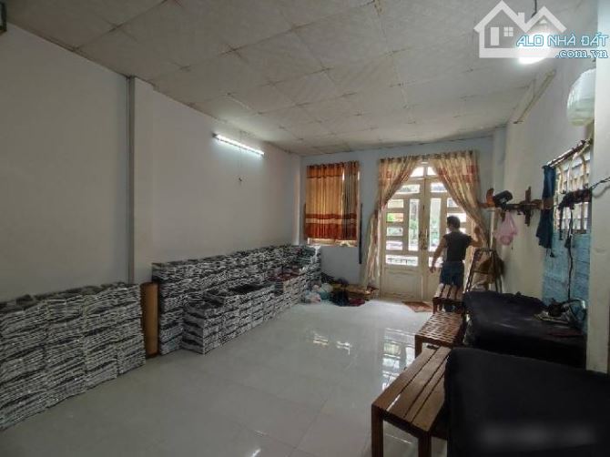 BÁN GẤP NHÀ HẺM XE HƠI VƯỜN LÀI , 80M2 , 4 x 20 , 2 TẦNG , 3PN . GIÁ NHỈNH 8TỶ - 4