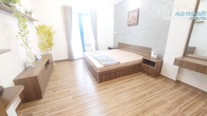 MẶT TIỀN BÙI MINH TRỰC - QUẬN 8 - 48M2 - 5 TẦNG - HOÀN CÔNG CHUẨN - CHỈ 12.6 TỶ. - 5