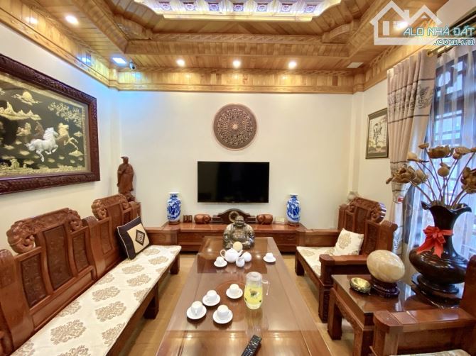 NHÀ 5 TẦNG, LÔ GÓC, GARA Ô TÔ, NGÕ THÔNG NGUYỄN HOÀNG. ​Căn nhà nằm trong khu dân trí cao, - 5