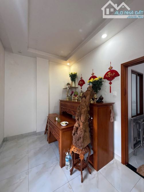nhà đẹp 5 tầng có thang máy hẻm bạch đằng gần biển ngay tttp nha trang. - 5