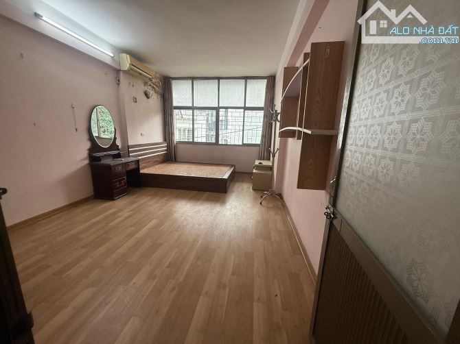 BÁN  CĂN HỘ TẬP THỂ CƠ KHÍ – TẦNG 2, 129 NGUYỄN TRÃI, THANH XUÂN. 80M2 – 2PN. 3,69 TỶ - 5