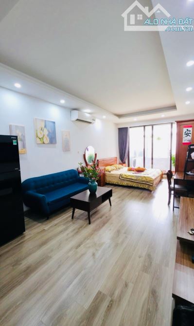 CẦN BÁN CĂN HỘ TẬP THỂ MẶT PHỐ NGUYỄN CHÍ THANH - CHÙA LÁNG 50m2 - Giá Tốt! Ở luôn - 5