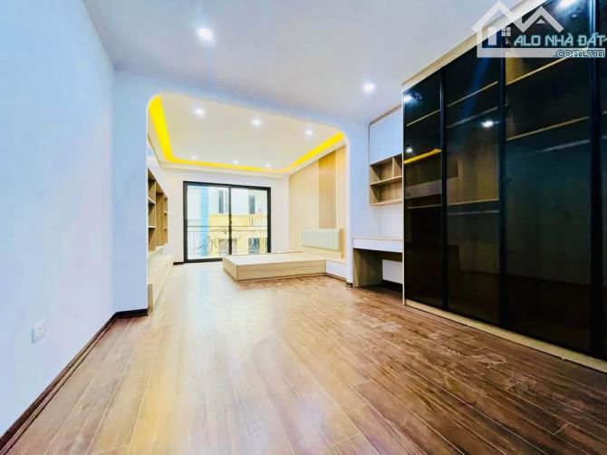 Bán nhà Phân lô - Ngay ngã tư sở – ô tô đỗ cửa - thang máy – trung tâm Thanh Xuân - 5