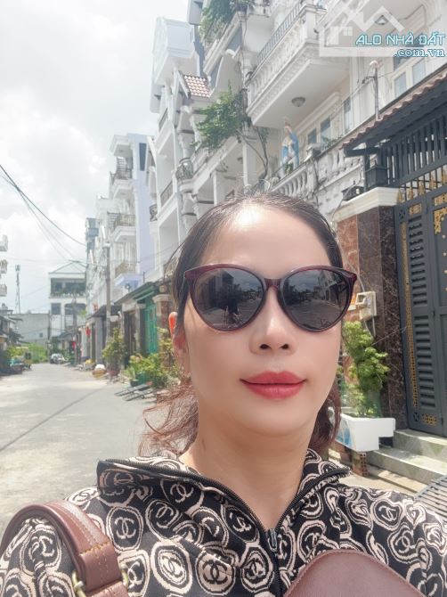 🆘🆘🆘NHỈNH 6 TỶ  xíu Xíu —-- 78M2 - NGANG 4 DÀI 19.5 - 4TẦNG - HẺM XE TẢI 6M - ĐƯỜNG SỐ - 5