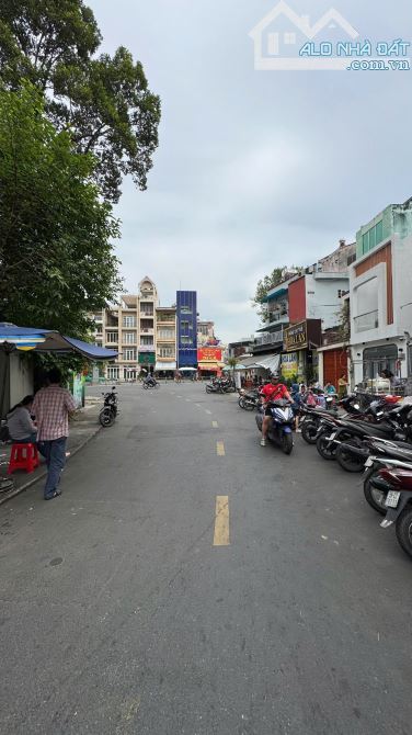 SIÊU PHẨM MỚI 100% – CÓ THANG MÁY MT PHAN XÍCH LONG Q11 GIÁ 14.8 TỶ TL - 5