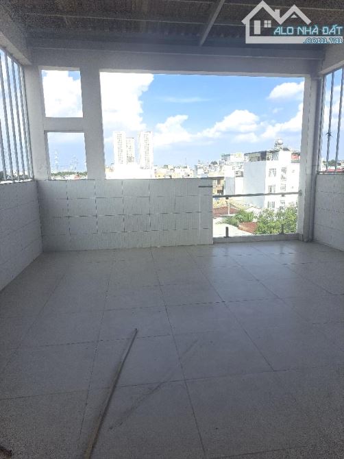 🏡 Nhà 5x24m 4 tầng, hẻm xe hơi, chỉ 7 tỷ nhỉnh, đường Đông Bắc gần CVPM Quang Trung - 5