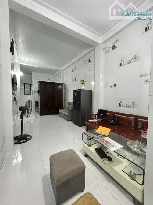 🏡 THẠCH BÀN –BÁN ĐẤT TẶNG NHÀ DÂN XÂY 36m² – 5 TỶ - 3