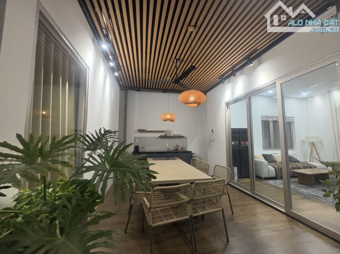 Nhà sân vườn Mặt tiền Bà Huyện Thanh Quan - 5