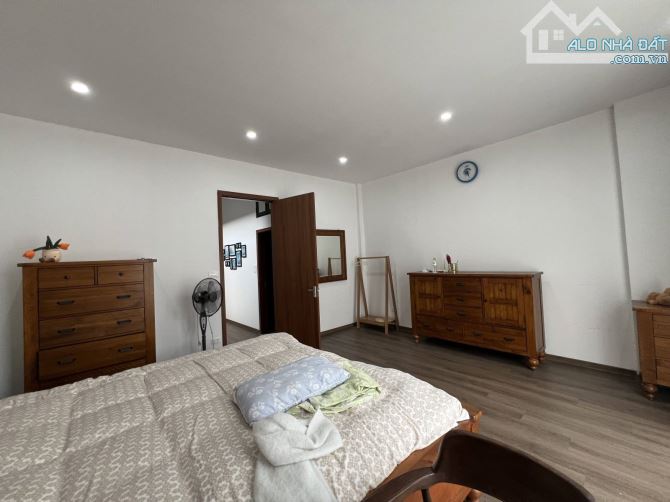 Phân Lô, Biệt Thự Phố Nguyễn Sơn, Bồ Đề, 125m2, MT6.5m, Ô Tô, Full đồ, Giá Rẻ - 5