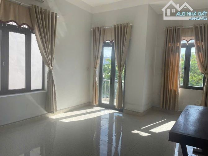 BÁN NHÀ 2 TẦNG ĐƯỜNG NGUYỄN DUY TRINH, NGŨ HÀNH SƠN 176M2 NGANG 7,5M GIÁ 9,5 TỶ. GỌI HƯƠNG - 5