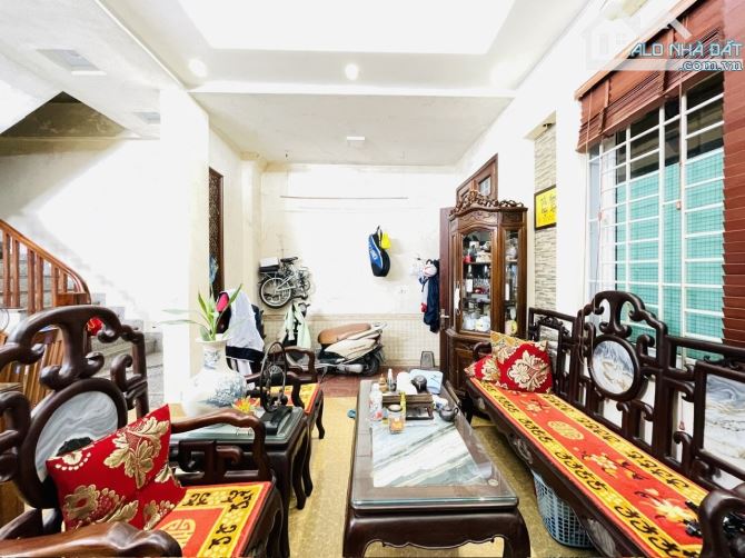 Bán nhà Khương Đình ngõ thông gần ô tô tránh, Dt 50m2, 5t, mt 6m, ở ngay. - 5