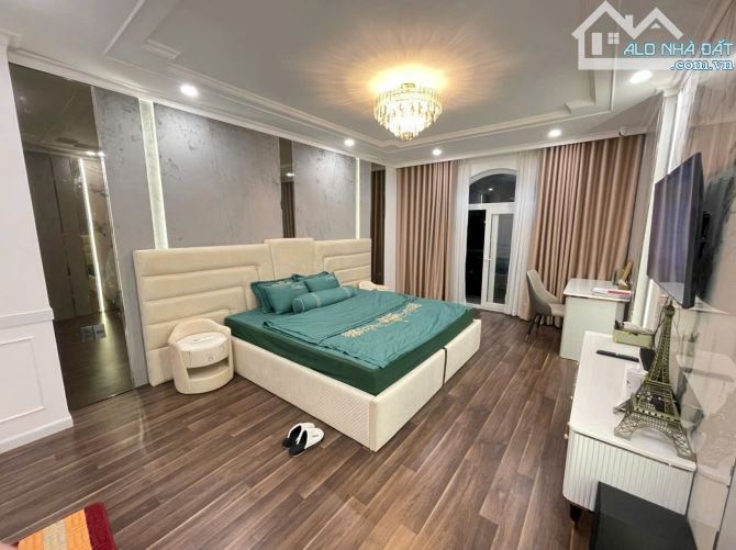 Bán nhà mới đẹp hẻm xe hơi Huỳnh Tấn Phát, NB, Dt 4x20m, 1 trệt 2 lầu, St. Giá 6,8 tỷ - 6
