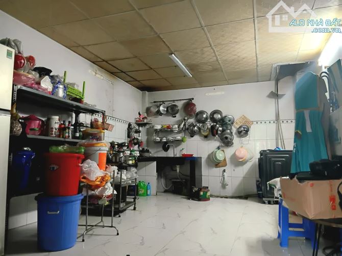 BÁN NHÀ GIÁ TỐT 4.6 TỶ NGAY TRỤC ĐƯỜNG NGUYỄN VĂN LUÔNG Q6 DIỆN TÍCH LỚN - 6