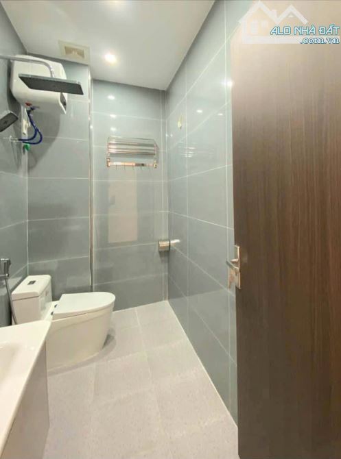 Bán nhà ngõ nông rộng Phủ Thượng Đoạn, Đông Hải 1, Hải An. 46m²dn, 3 tầng, chỉ 2,79 tỷ - 6