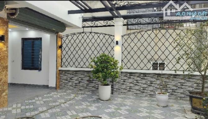Bán nhà mặt phố Bờ sông Tựu Liệt, DT 90 m2, 4 tầng thang máy, ở & KD luôn! - 6