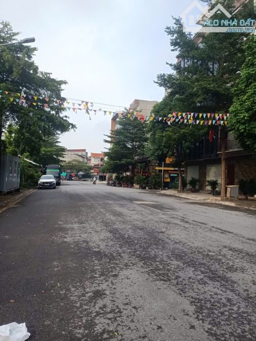 HÓT BÁN ĐẤT KHU PHÂN LÔ PHỐ VẠN XUÂN DIỆN TÍCH 51M2 MẶT TIỀN 5,4M Ô TÔ VÀO  7,85 TY - 6