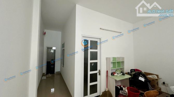 🔴 (NCC) CHO THUÊ NHÀ 2 TẦNG 3PN MẶT TIỀN GẦN PHAN ĐĂNG LƯU   • Diện tích: 90m² x 2 tầng • - 6