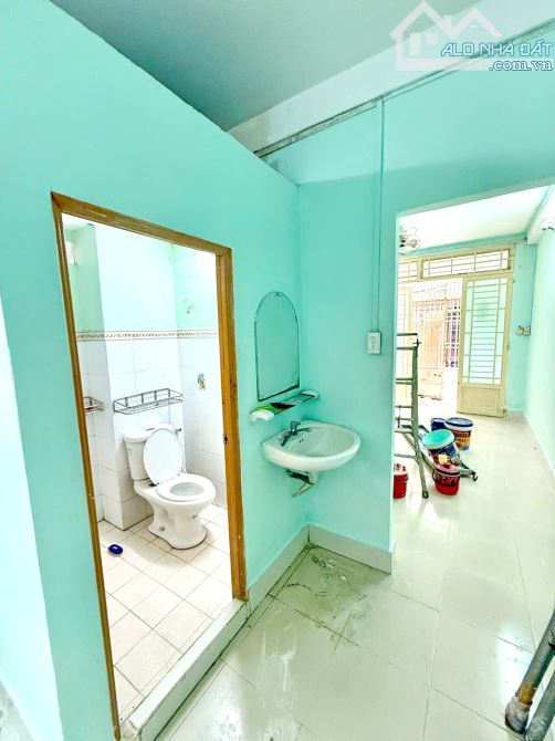 Bán nhà 1 lầu gần cầu Nguyễn Văn Cừ Phường 2 Quận 8 - 6