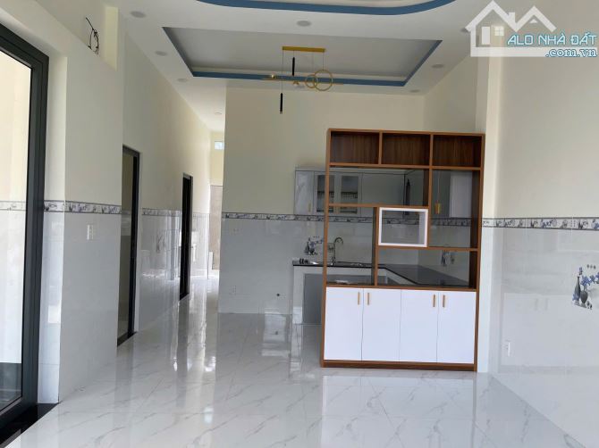 Nhà Bán mặt tiền đường cách Tỉnh Lộ 8 200m Khu Dân Cư 7x13 full Thổ xây dựng Nhà mới 100% - 6