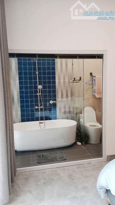 BÁN VILLA 2 TẦNG- KHÔNG GIAN NGHỈ DƯỠNG SANG TRỌNG-SỔ RIÊNG CHỈ 11.5 TỶ - 6